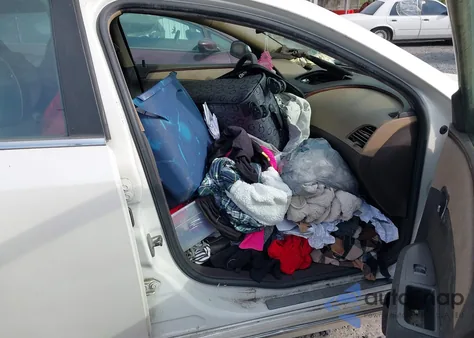 2010 Chevrolet Malibu Ltz from USA, damaged, VIN 1G1ZE5EBXAF324192